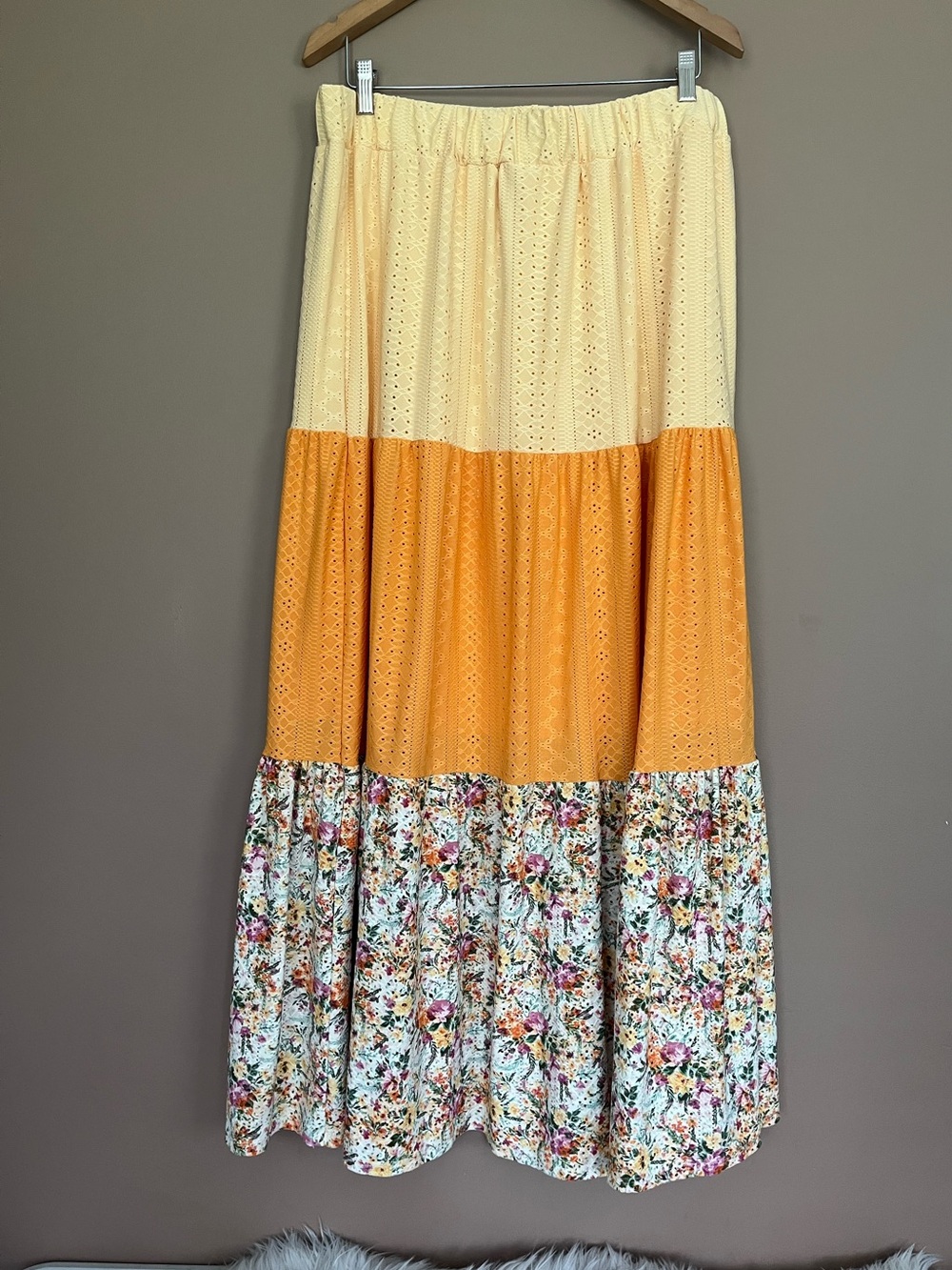 {LulaRoe} Poppy Tiered Maxi Skirt with Floral Print & Eyelet Fabric - Womens XL - Picture 4 of 8